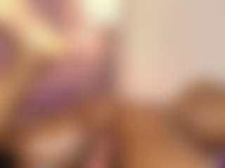 hallybans's Live Sex Cam Show