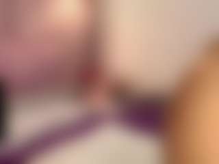 Live cam show with hallybans - Big Ass MILF on Soda Cam
