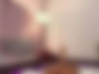 hallybans's Live Sex Cam Show
