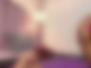 hallybans's Live Sex Cam Show