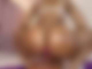 hallybans's Live Sex Cam Show