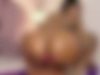hallybans's Live Sex Cam Show