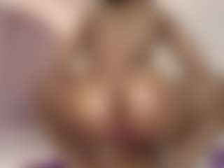 Live cam show with hallybans - Flashing on SpunkLive