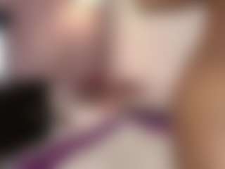 hallybans's Live Sex Cam Show
