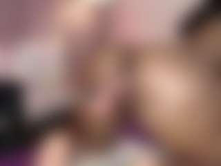 Live cam show with hallybans - Ebony on Free Soda | colombia