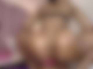 hallybans's Live Sex Cam Show