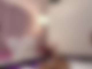 hallybans's Live Sex Cam Show