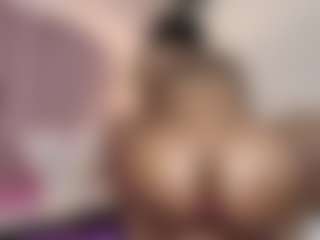 hallybans's Live Sex Cam Show