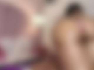 hallybans's Live Sex Cam Show
