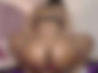 hallybans's Live Sex Cam Show