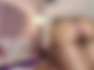 hallybans's Live Sex Cam Show