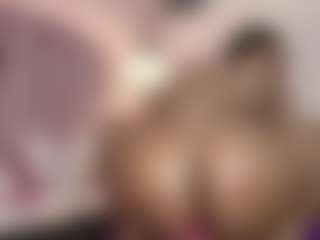 hallybans's Live Sex Cam Show