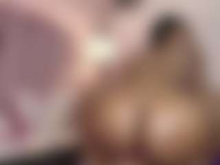 hallybans's Live Sex Cam Show