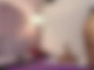 Live cam show with hallybans - Pov on AdultVida.com