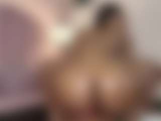 hallybans's Live Sex Cam Show