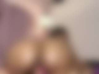 hallybans's Live Sex Cam Show