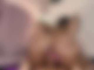 hallybans's Live Sex Cam Show