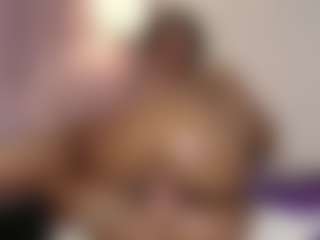 hallybans's Live Sex Cam Show