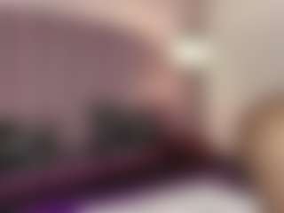 hallybans's Live Sex Cam Show