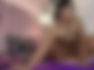 hallybans's Live Sex Cam Show