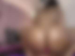 hallybans's Live Sex Cam Show