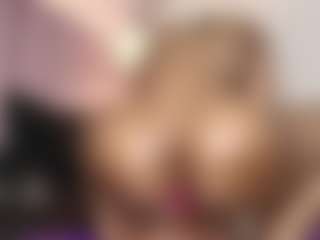 hallybans's Live Sex Cam Show