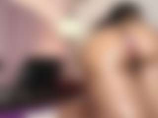 hallybans's Live Sex Cam Show