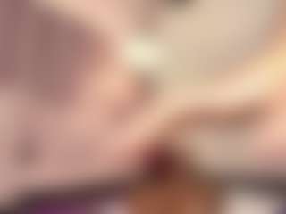 hallybans's Live Sex Cam Show