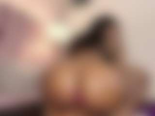 hallybans's Live Sex Cam Show