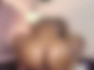 hallybans's Live Sex Cam Show