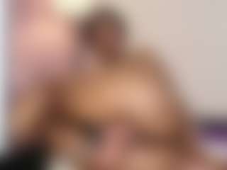 hallybans's Live Sex Cam Show