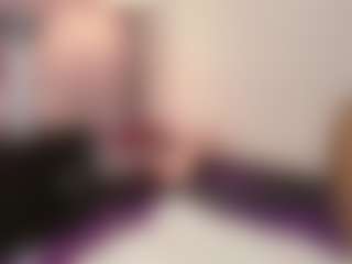 Live cam show with hallybans - Control on CamSodaAdn