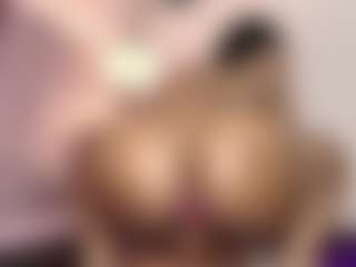 hallybans's Live Sex Cam Show