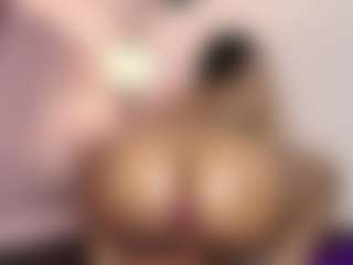 hallybans's Live Sex Cam Show