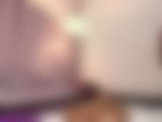 hallybans's Live Sex Cam Show