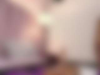 hallybans's Live Sex Cam Show