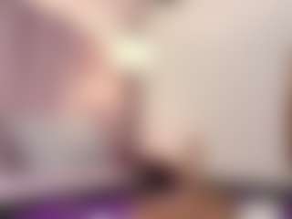 hallybans's Live Sex Cam Show