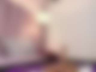 Live cam show with hallybans - American Petite on studioflirtlive.com | colombia