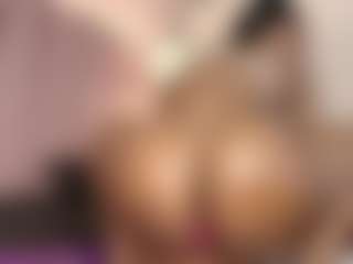 hallybans's Live Sex Cam Show