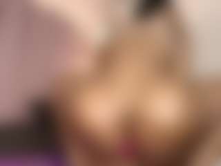 hallybans's Live Sex Cam Show