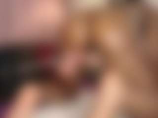 Live cam show with hallybans - Bedroom on Mixed Magazine Live