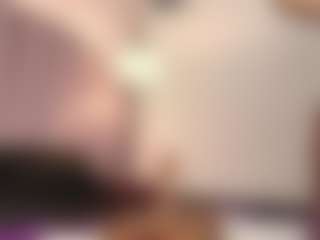 Live cam show with hallybans - Petite MILF on Camming Site