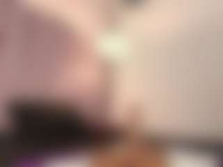 hallybans's Live Sex Cam Show