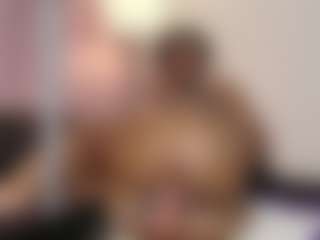 hallybans MILF webcam performer live streaming