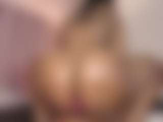 hallybans's Live Sex Cam Show