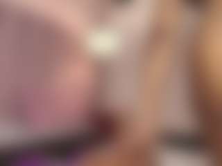 hallybans's Live Sex Cam Show