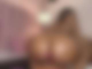Live cam show with hallybans - Black Shaved Pussy on xplaylive.com