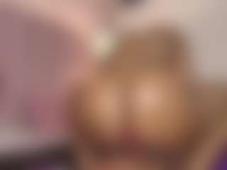 hallybans's Live Sex Cam Show
