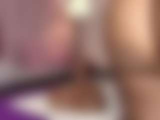 hallybans's Live Sex Cam Show