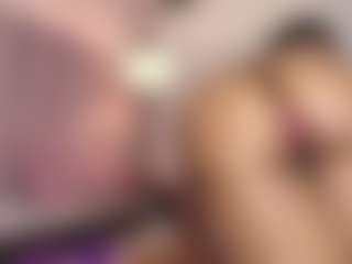 hallybans's Live Sex Cam Show